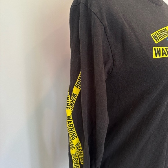 Birds of Prey Harley Quinn Warning Small Long Sleeve Shirt Unisex Black - Picture 6 of 9